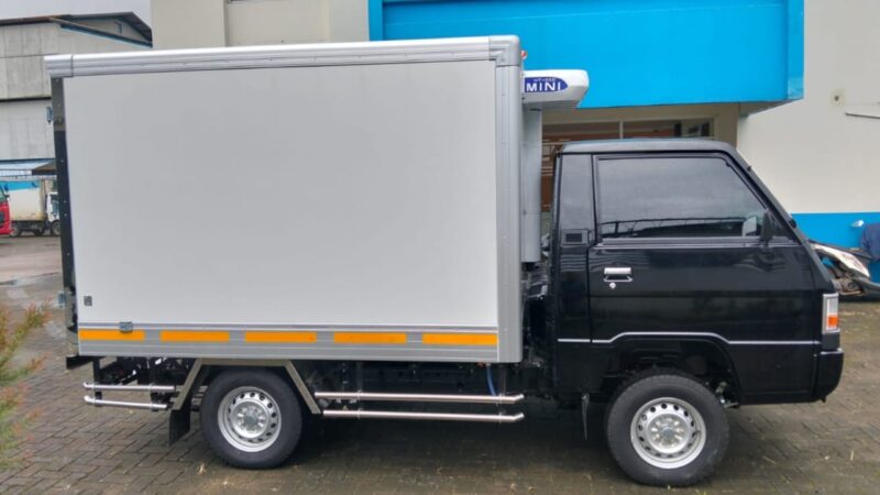 karoseri box pendingin l300